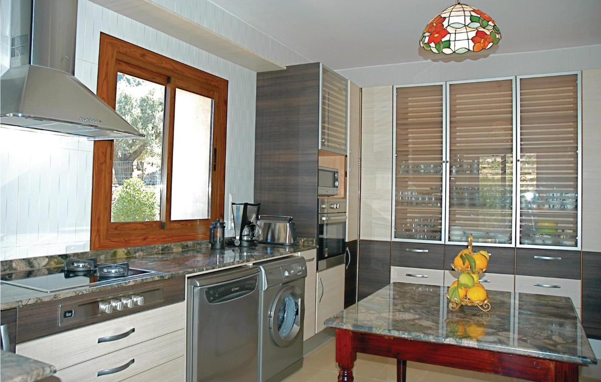 6 Bedroom Amazing In Estellencs (Mallorca)