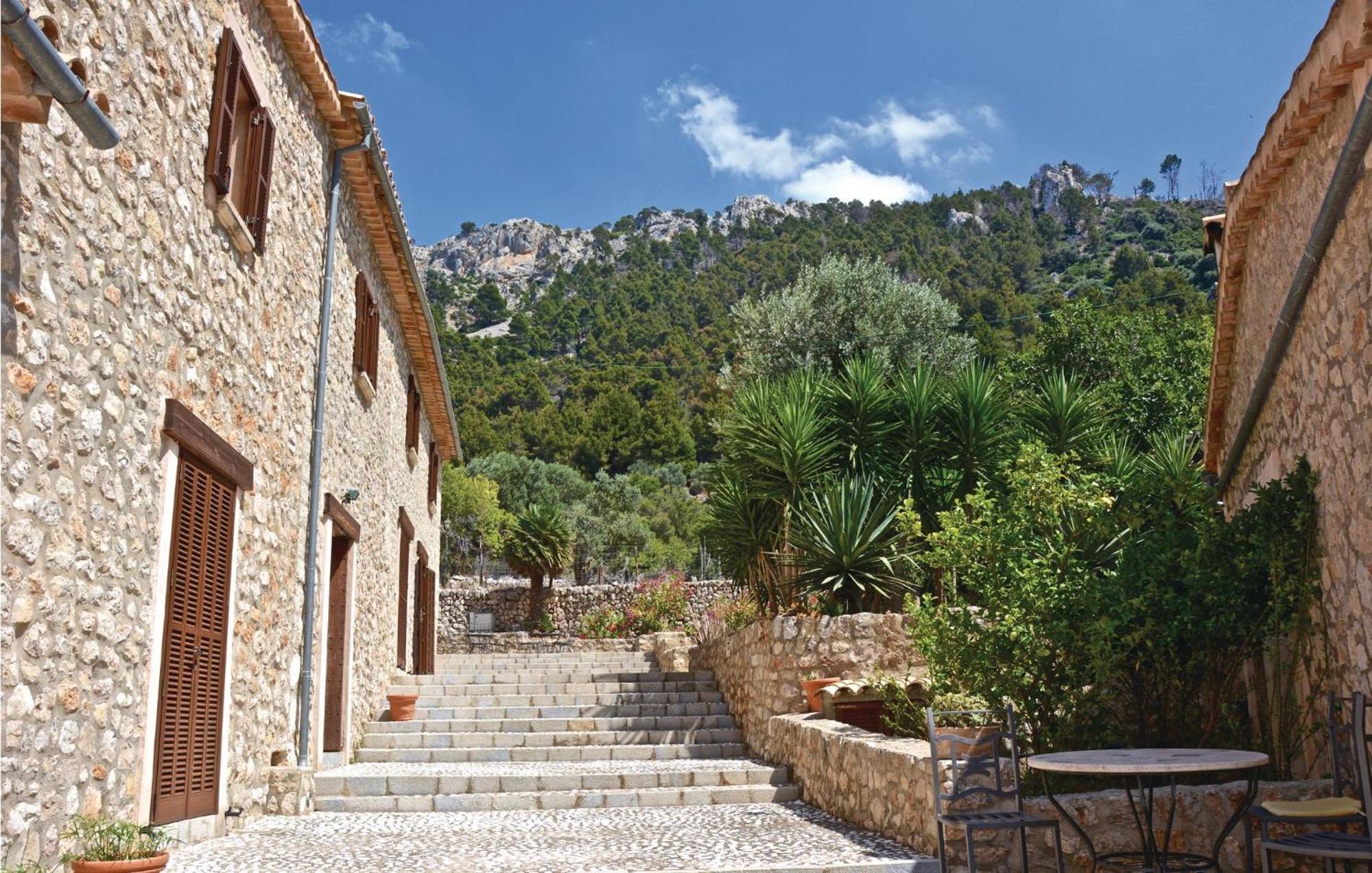 Holiday home 6 Bedroom Amazing Home In Estellencs Estellencs (Mallorca)