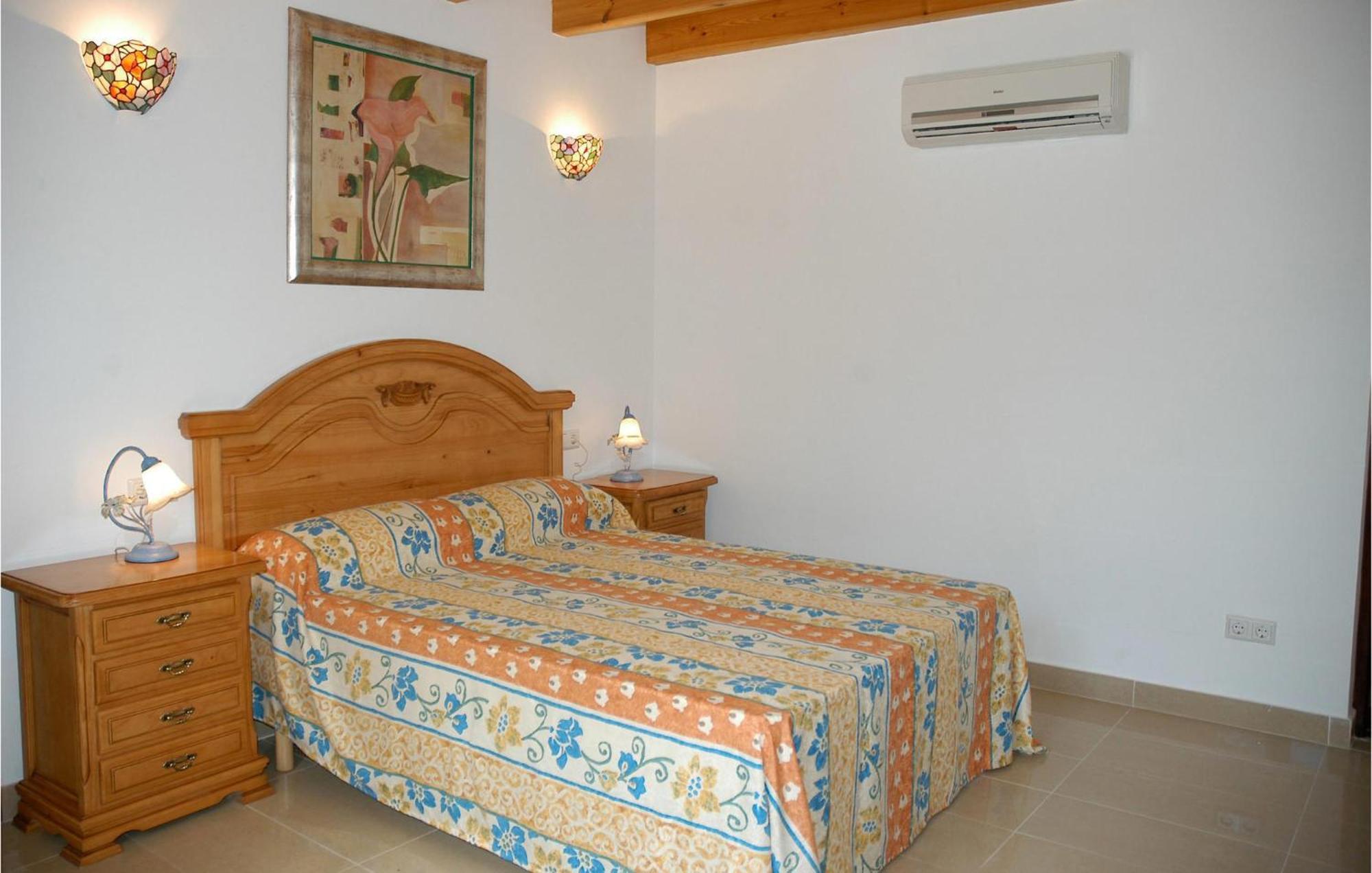 6 Bedroom Amazing In Hébergement de vacances Estellencs (Mallorca)