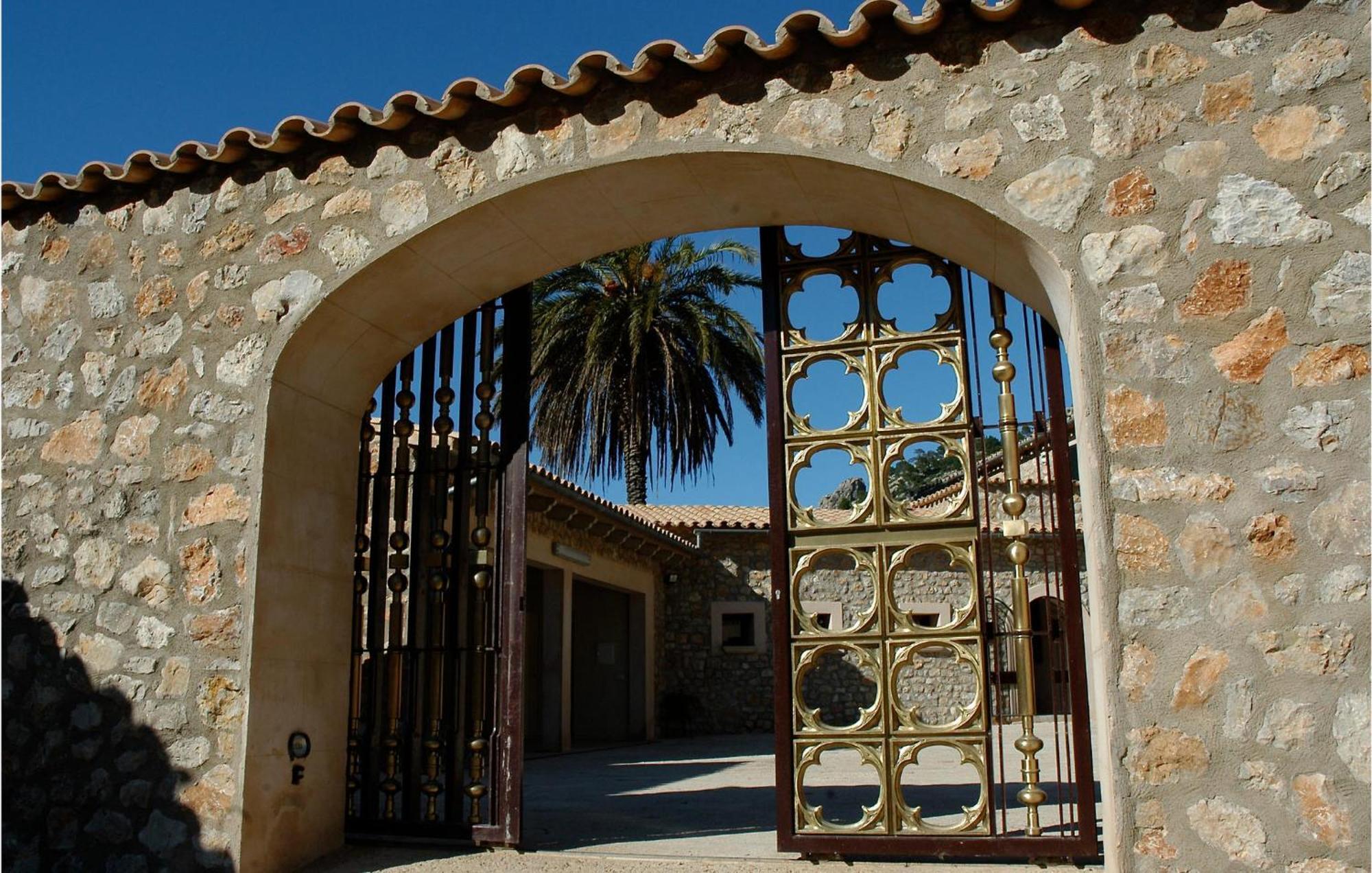 6 Bedroom Amazing In Hébergement de vacances Estellencs (Mallorca)